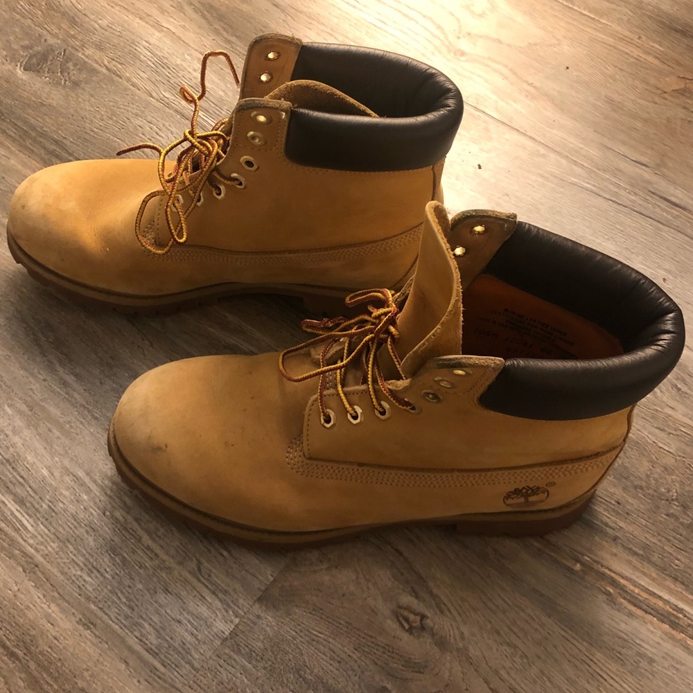 Men’s timberland boots sz 10.5